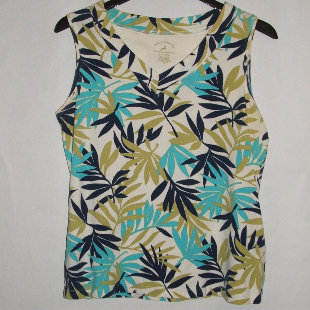 White Stag Tee Women Tank EUC
